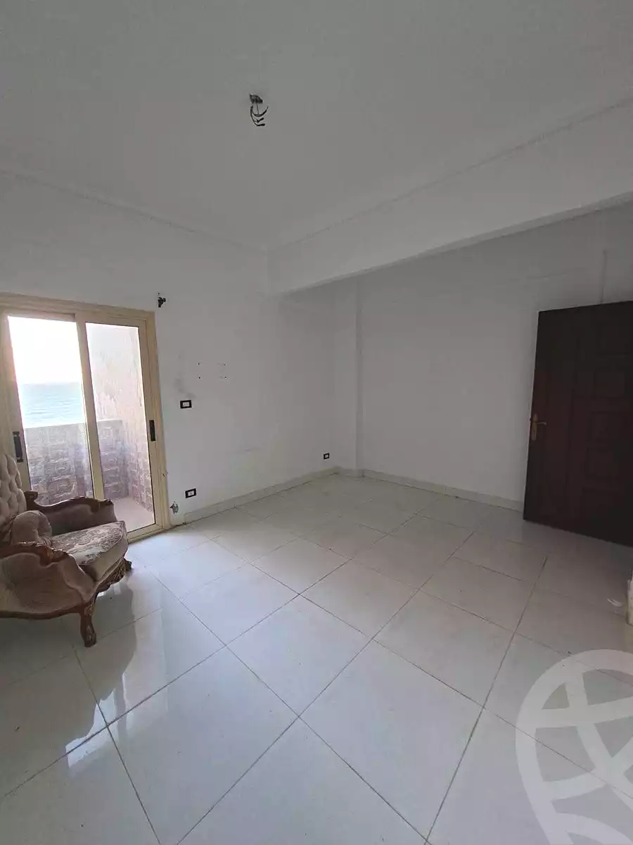 https://aqarmap.com.eg/ar/listing/7045105-for-sale-alexandria-camp-cesar-el-gaish-rd