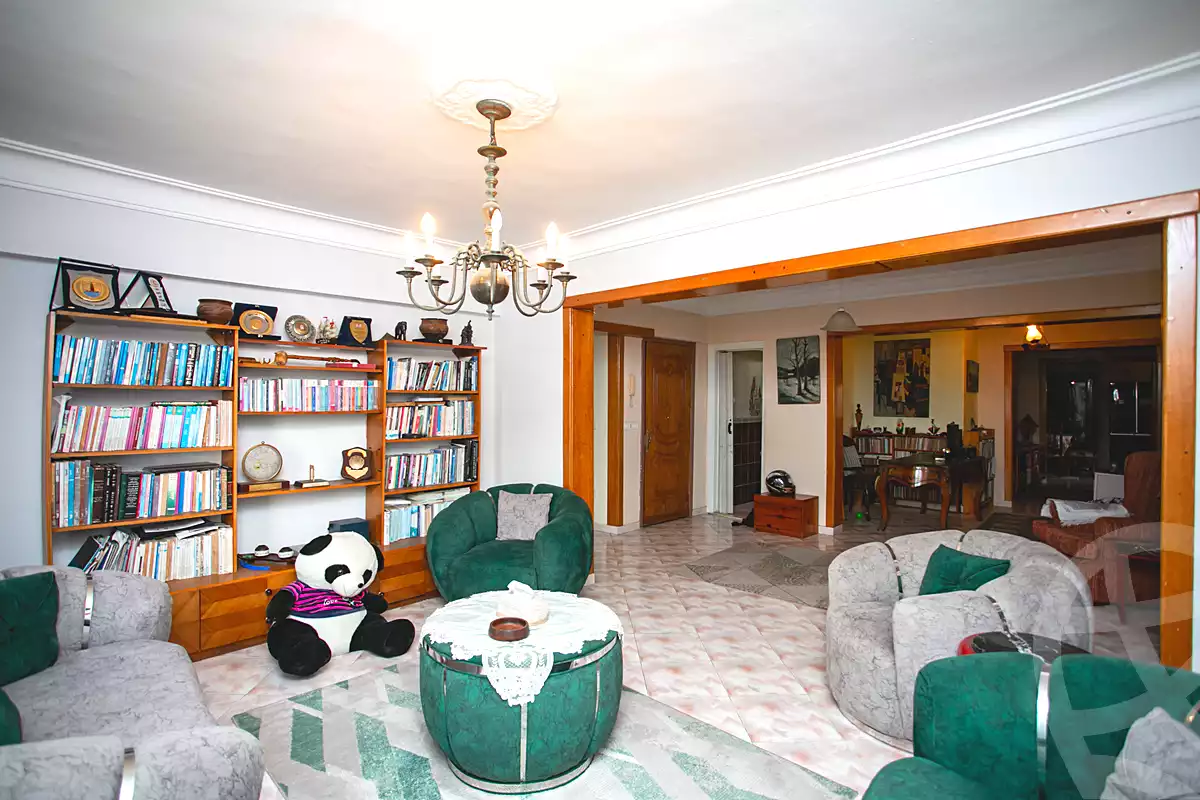 https://aqarmap.com.eg/ar/listing/7045149-for-sale-alexandria-miami-el-gaish-rd-st