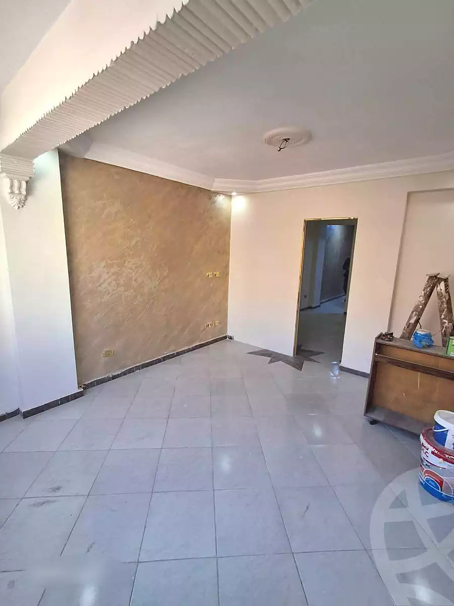 https://aqarmap.com.eg/ar/listing/7045161-for-sale-alexandria-lsywf-el-falki