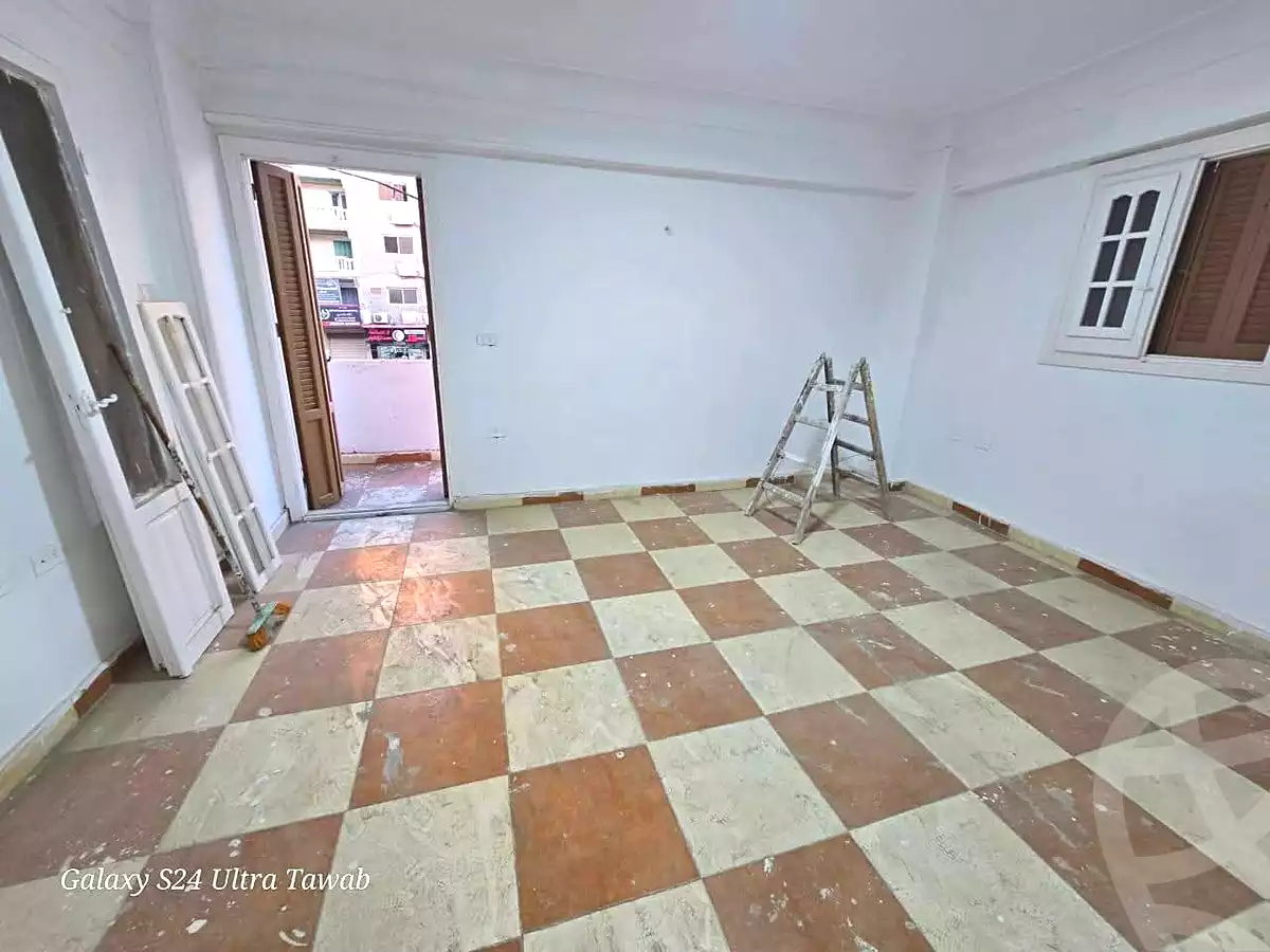 https://aqarmap.com.eg/ar/listing/7045350-for-rent-alexandria-al-agamy-el-hanouvel