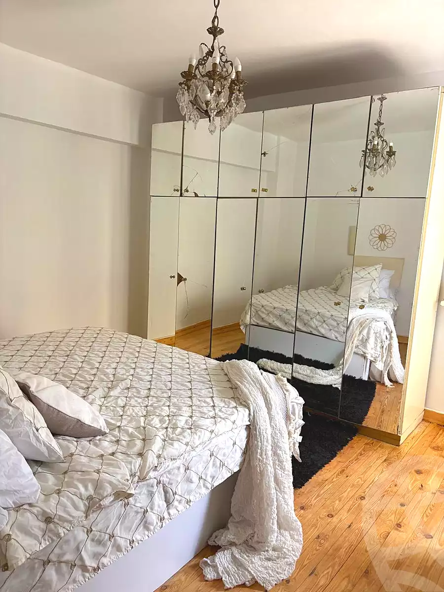 https://aqarmap.com.eg/ar/listing/7045466-for-rent-cairo-new-cairo-compounds-ritaj