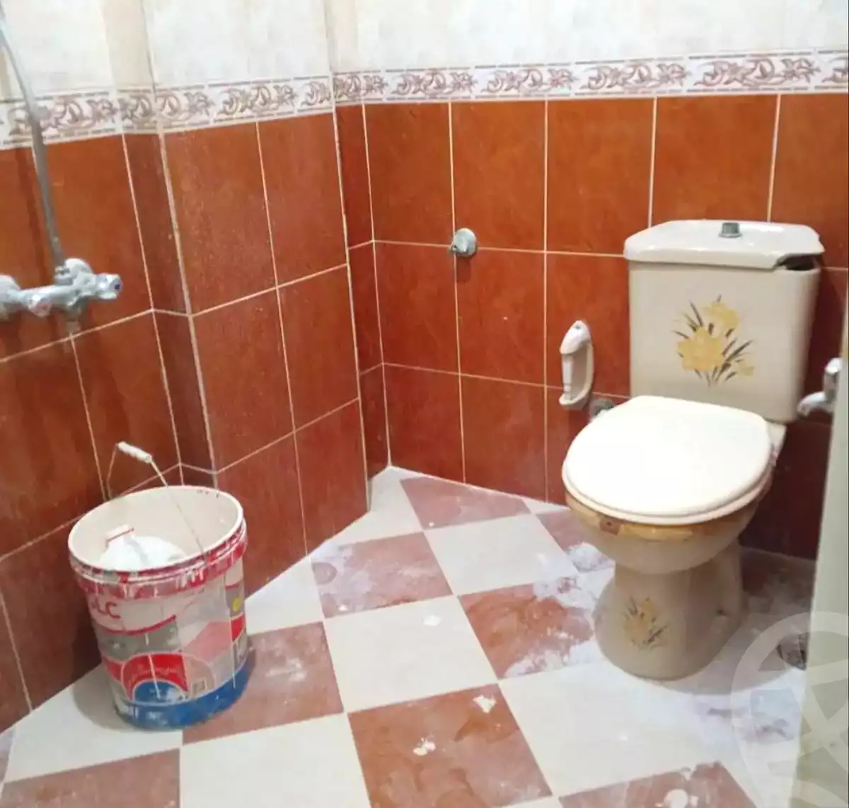 https://aqarmap.com.eg/ar/listing/7045726-for-sale-alexandria-al-agamy-el-hanouvel-al-haded-we-al-soulb-st