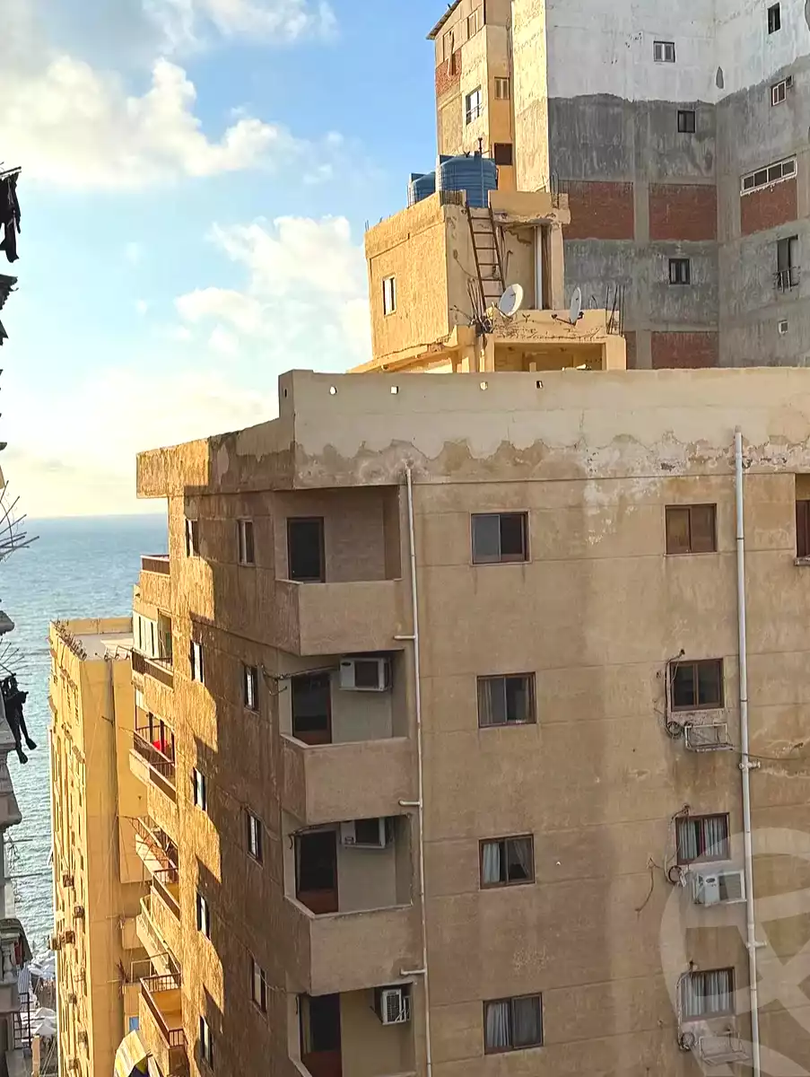 https://aqarmap.com.eg/ar/listing/7045923-for-sale-alexandria-el-mandara