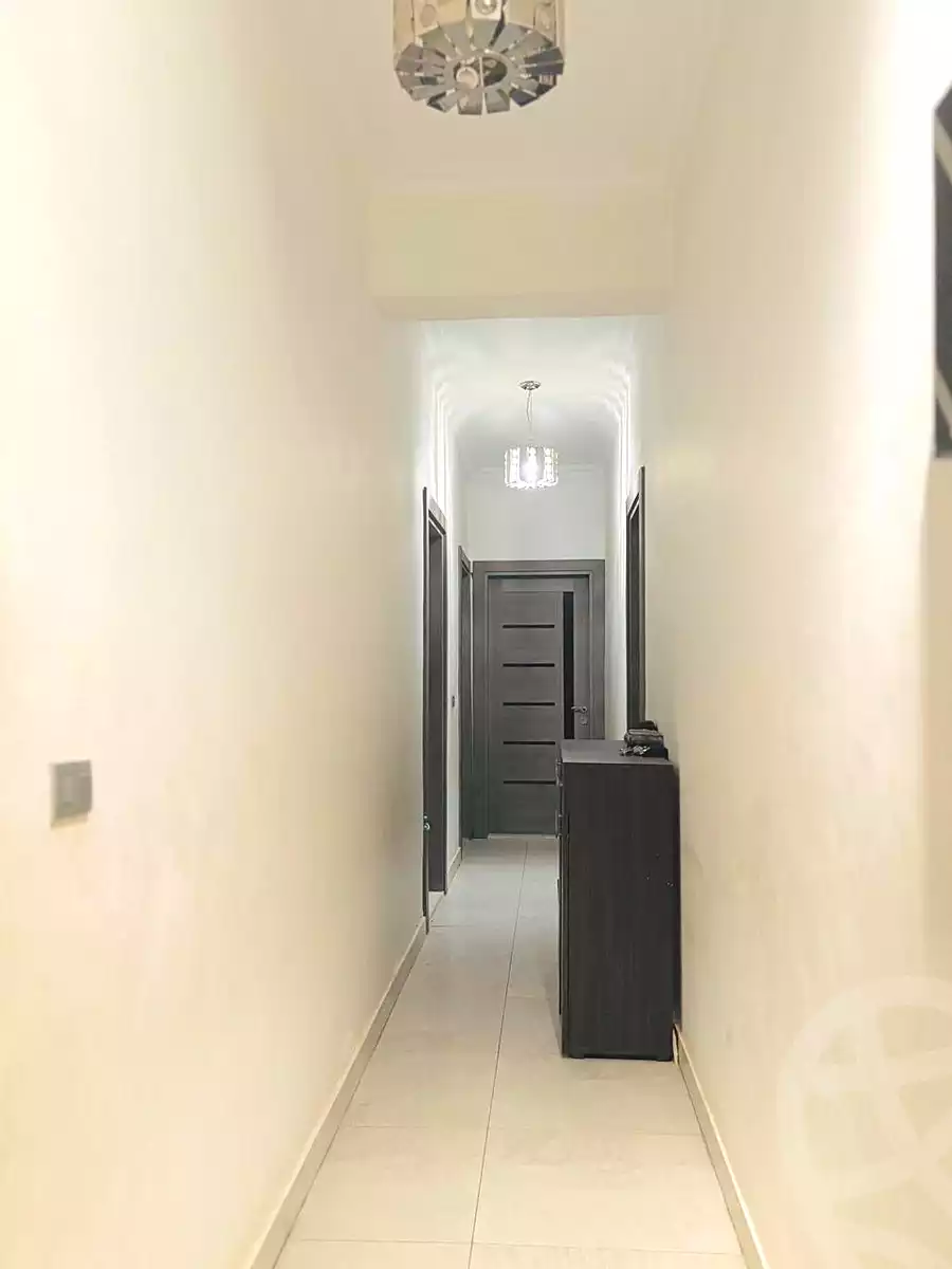 https://aqarmap.com.eg/ar/listing/7045928-for-sale-cairo-el-sheikh-zayed-city-el-hay-elasher-street-100