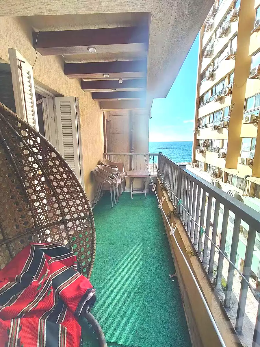 https://aqarmap.com.eg/ar/listing/7045948-for-sale-alexandria-el-asafra-l-sfr-bhry-el-geish-rd