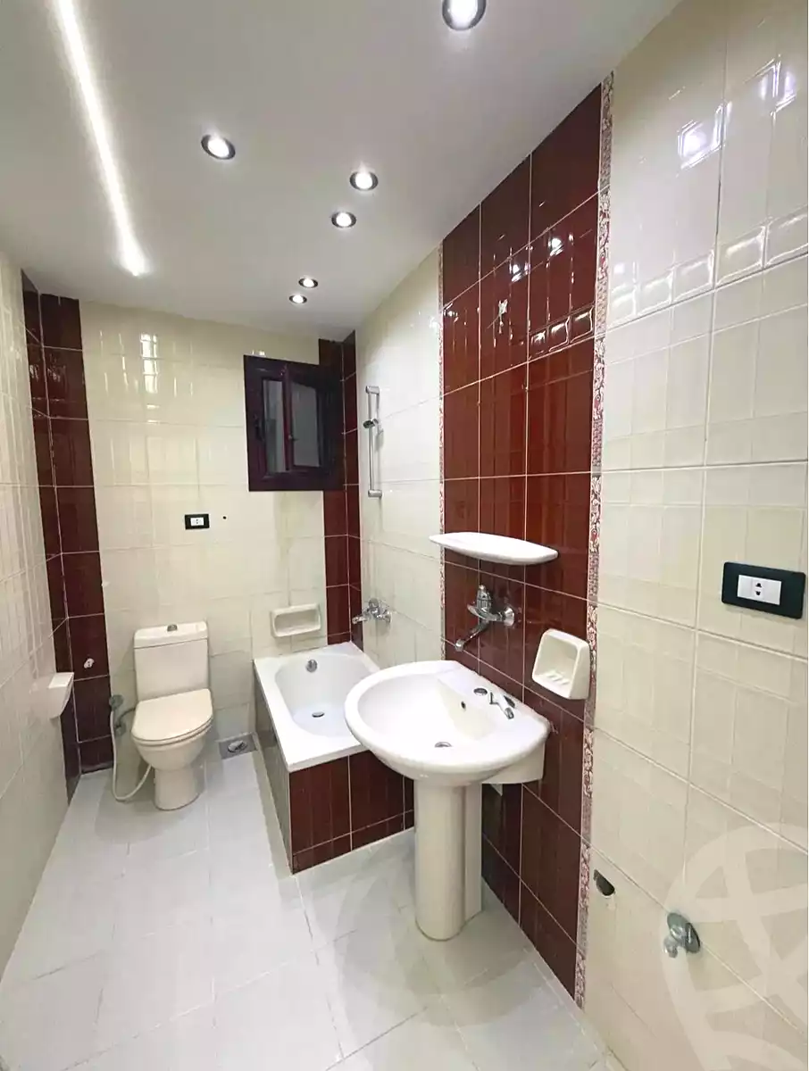 https://aqarmap.com.eg/ar/listing/7045987-for-sale-alexandria-el-asafra-l-sfr-bhry