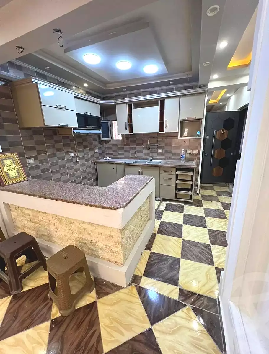 https://aqarmap.com.eg/ar/listing/7046292-for-sale-alexandria-lsywf-el-seyouf-qebly