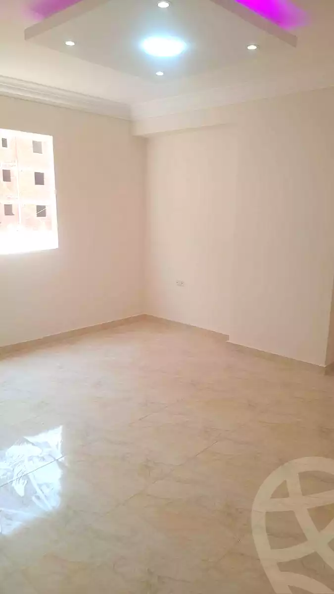 https://aqarmap.com.eg/ar/listing/7042725-for-sale-cairo-helwan-hadayek-helwan-el-eshrein-st