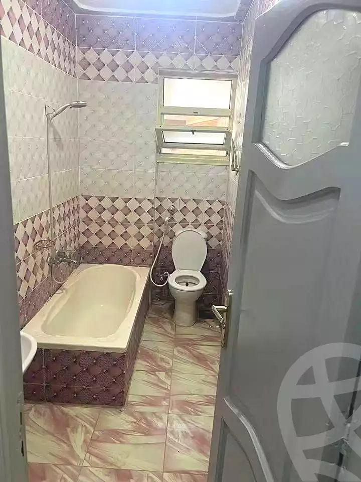 https://aqarmap.com.eg/en/listing/7046474-for-sale-alexandria-al-agamy-lbytsh-bianchiii-street-11
