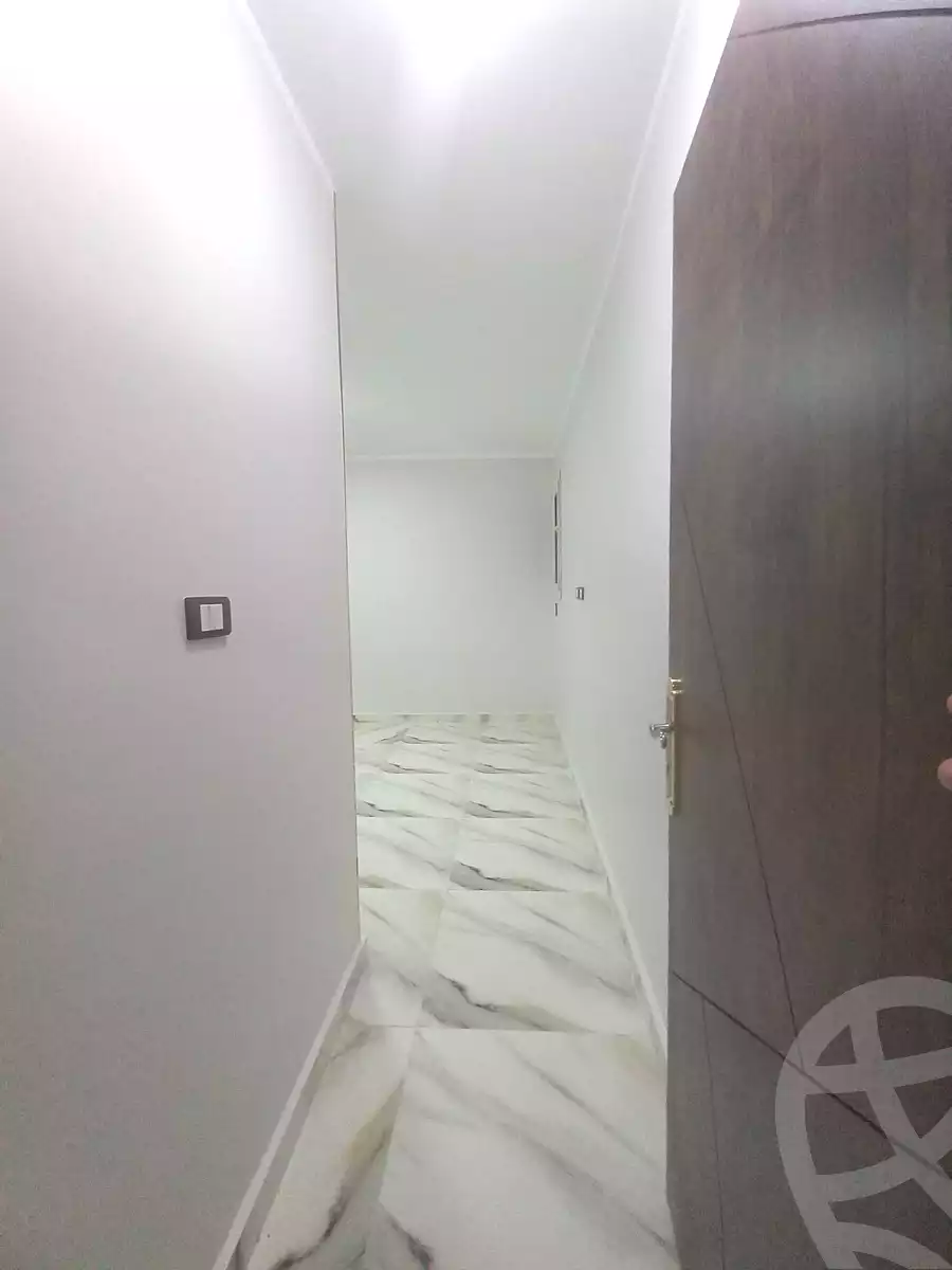 https://aqarmap.com.eg/en/listing/7046524-for-rent-cairo-elnozha-Streettt-27