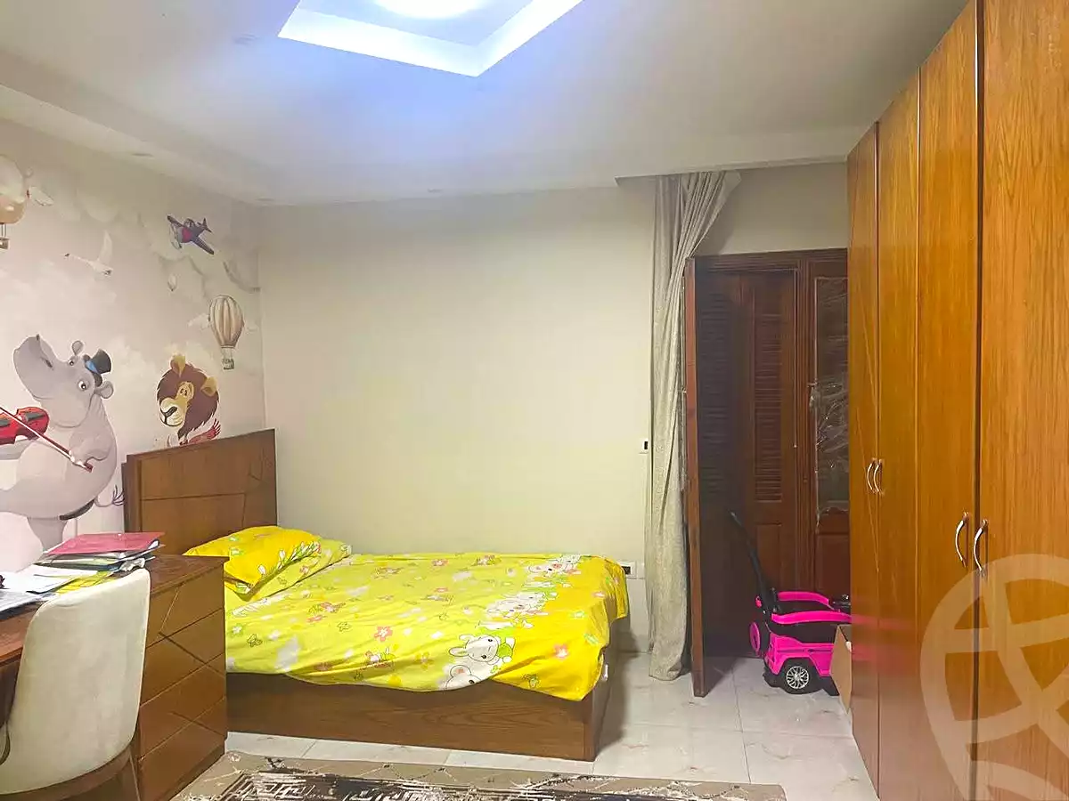 https://aqarmap.com.eg/en/listing/7046938-for-sale-cairo-ain-shams-jsr-lswys