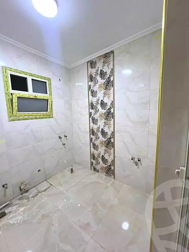 https://aqarmap.com.eg/ar/listing/7042560-for-sale-cairo-helwan-hadayek-helwan-el-eshrein-st