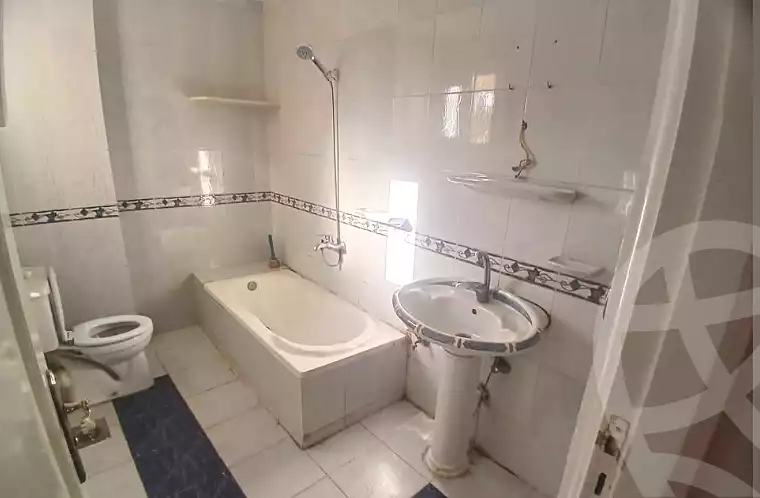 https://aqarmap.com.eg/ar/listing/7047124-for-sale-alexandria-lsywf-city-light-mall