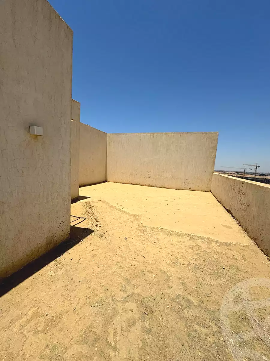 https://aqarmap.com.eg/ar/listing/7047357-for-sale-cairo-new-cairo-compounds-mwntn-fyw-y-syty-club-park-mountain-view-icity