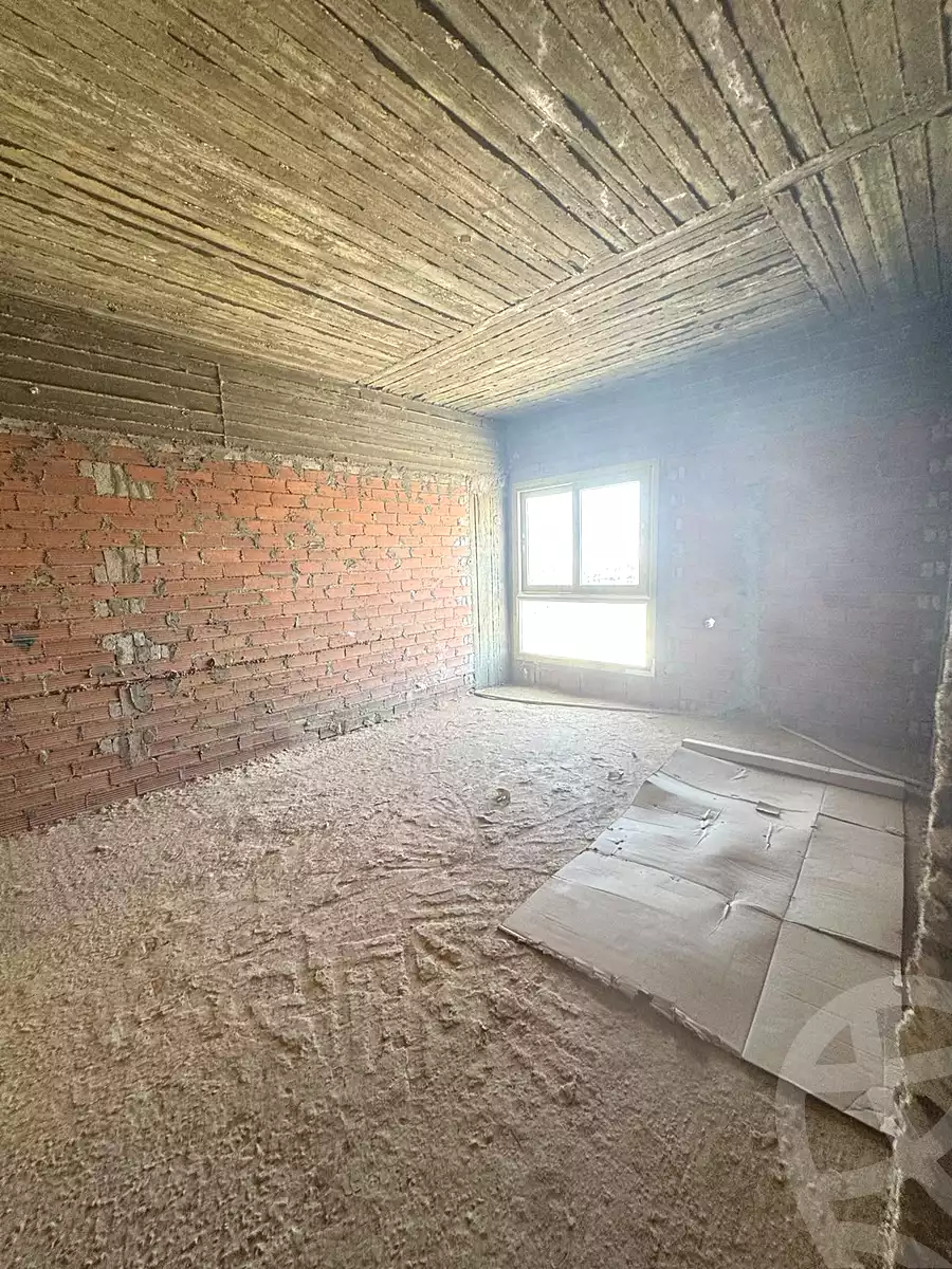 https://aqarmap.com.eg/ar/listing/7047357-for-sale-cairo-new-cairo-compounds-mwntn-fyw-y-syty-club-park-mountain-view-icity