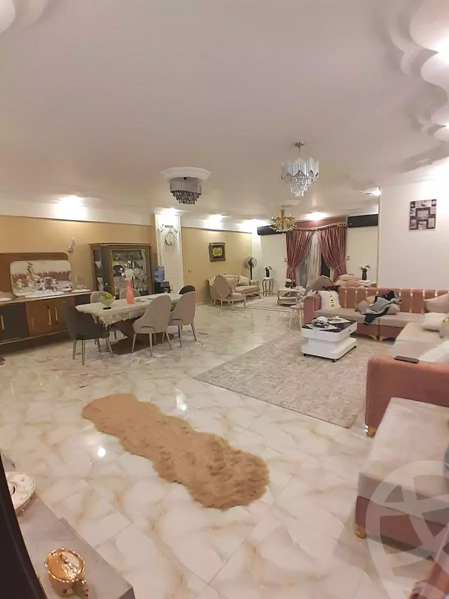 https://aqarmap.com.eg/ar/listing/7047555-for-sale-sharqia-zagazig-zagazig-city-ghasham-rd
