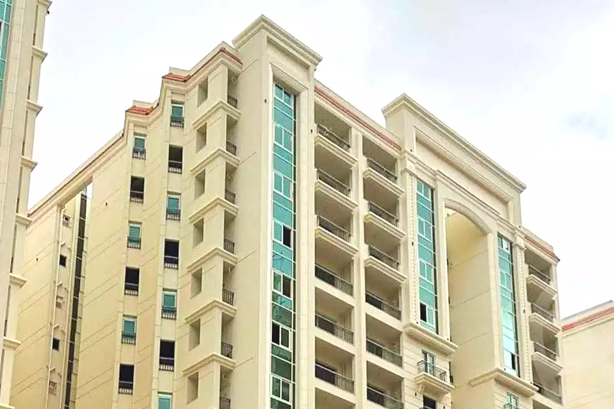 https://aqarmap.com.eg/ar/listing/7047782-for-sale-alexandria-smouha-compounds-in-smouha-muruj-icon-mall-tasheed