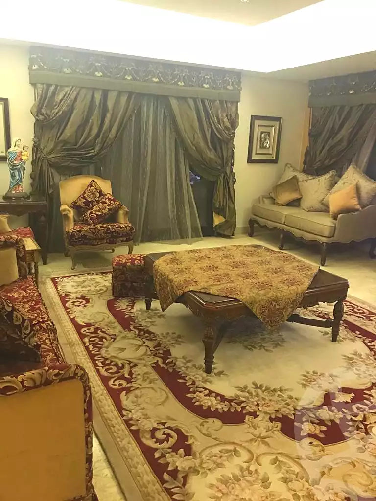 فيلا بـ٤ غرف نوم في رويال سيتي، صورة ٣ من ٩