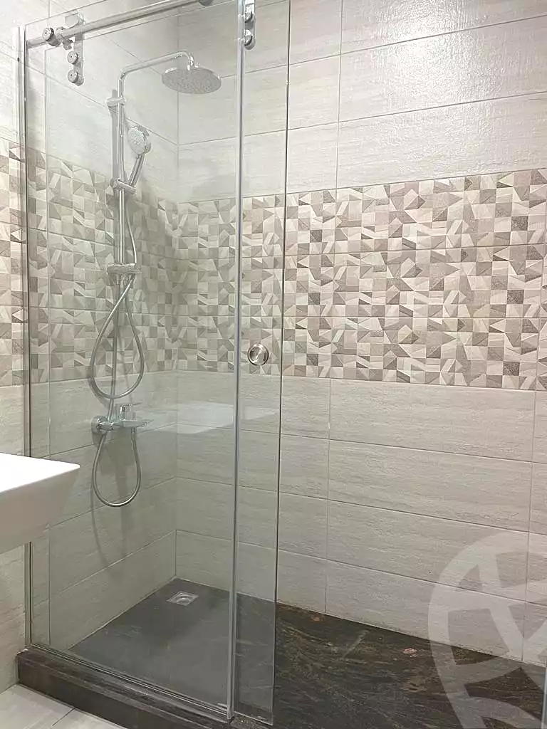 فيلا بـ٥ غرف نوم في ذا كراون، صورة ٨ من ٢٨
