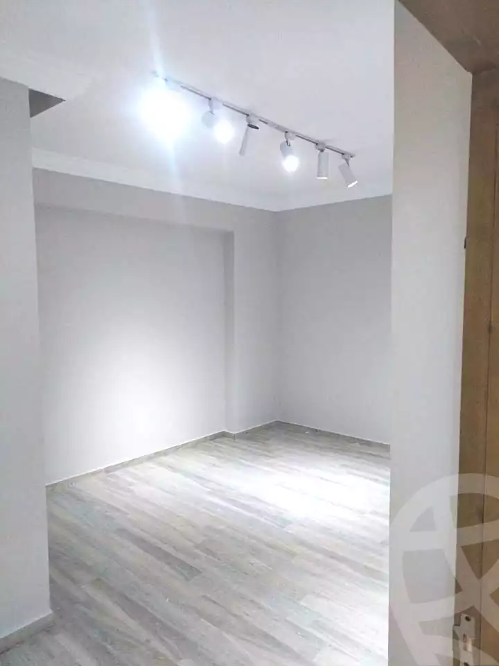 https://aqarmap.com.eg/ar/listing/7047903-for-sale-cairo-el-haram-shareaa-el-haram