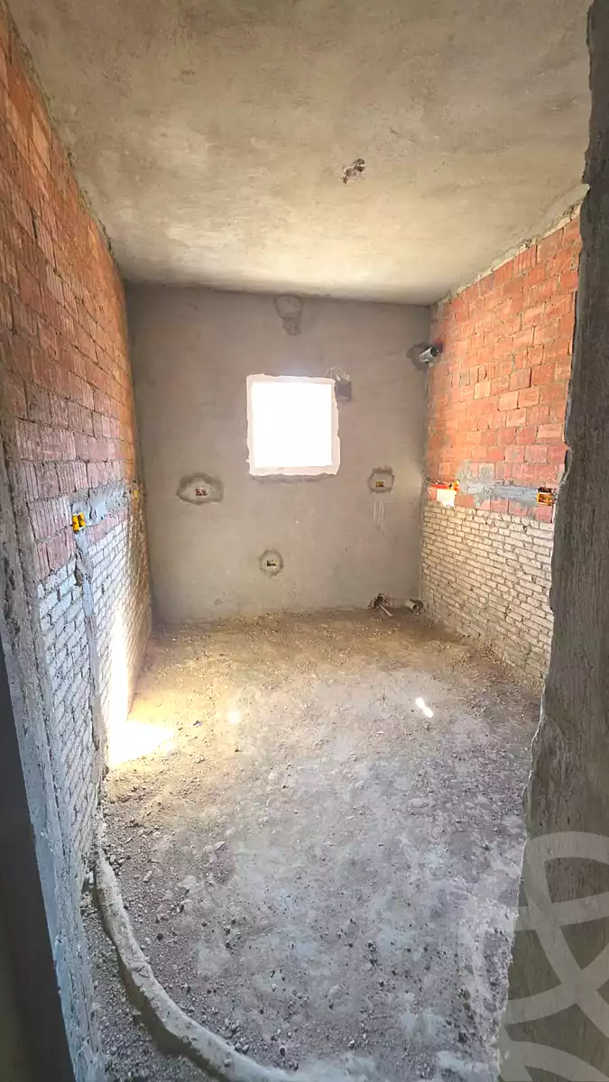 https://aqarmap.com.eg/ar/listing/7047850-for-sale-cairo-new-cairo-first-settlement-neighbourhood-7-el-shaheed-abdul-aziz-atef-st