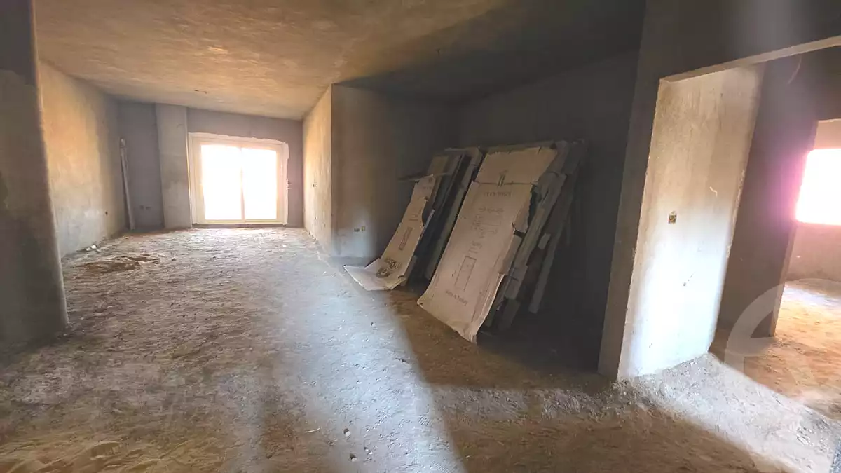 https://aqarmap.com.eg/ar/listing/7047850-for-sale-cairo-new-cairo-first-settlement-neighbourhood-7-el-shaheed-abdul-aziz-atef-st