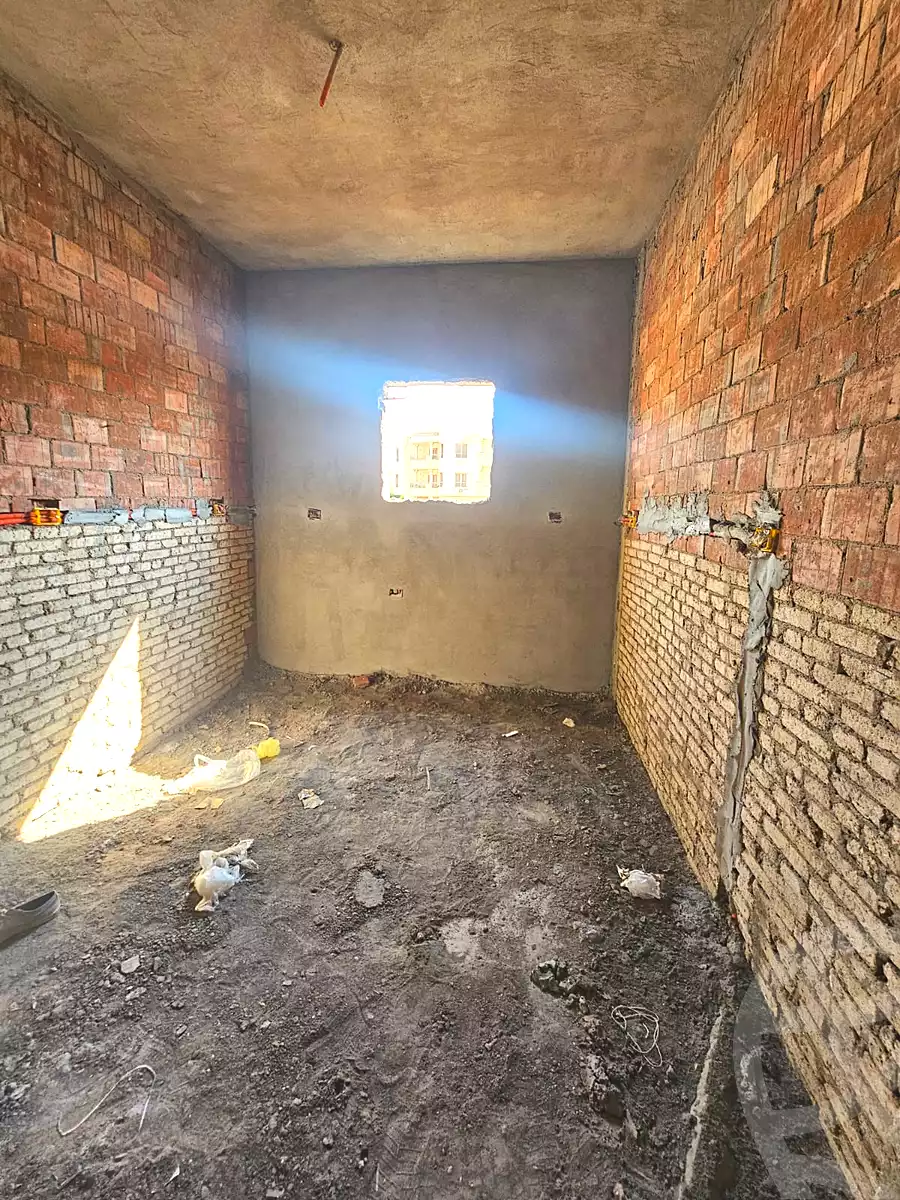 https://aqarmap.com.eg/ar/listing/7048041-for-sale-cairo-new-cairo-first-settlement-neighbourhood-7-el-shaheed-abdul-aziz-atef-st