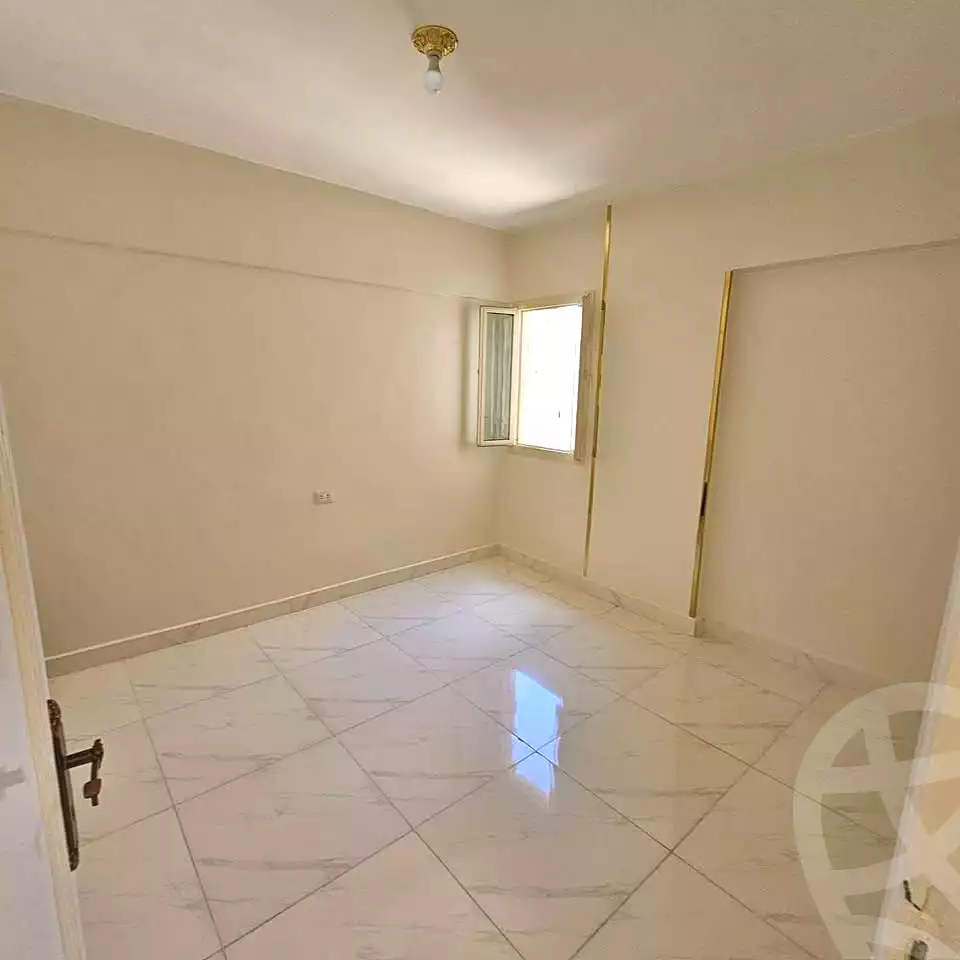 https://aqarmap.com.eg/ar/listing/7048167-for-sale-alexandria-miami