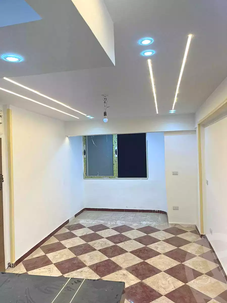 https://aqarmap.com.eg/ar/listing/7048261-for-sale-alexandria-miami-el-sebaey-st