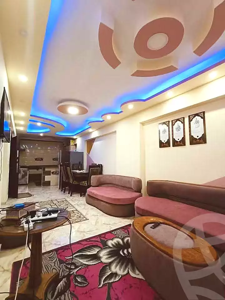 https://aqarmap.com.eg/ar/listing/7048388-for-sale-alexandria-al-agamy-lbytsh-bianchiii
