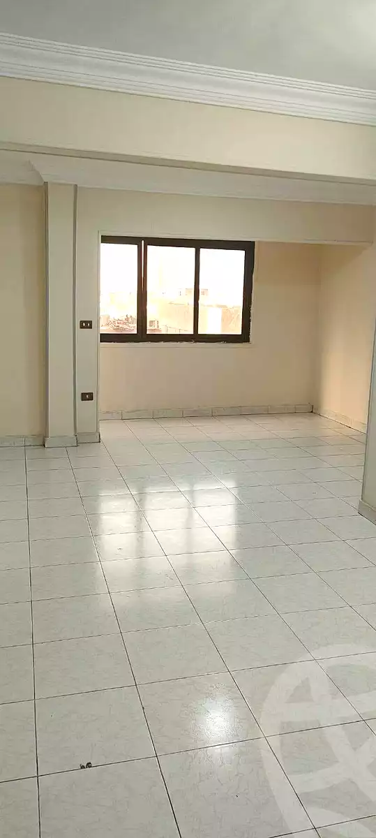 https://aqarmap.com.eg/ar/listing/7048421-for-rent-cairo-ain-shams-yn-shms-lgrby