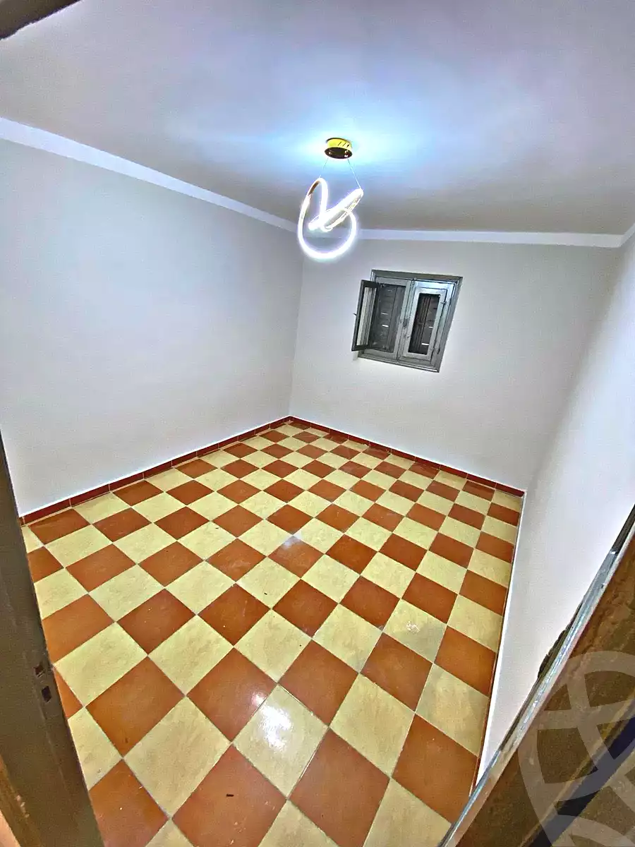 https://aqarmap.com.eg/en/listing/7048494-for-sale-alexandria-bw-qyr-street-16