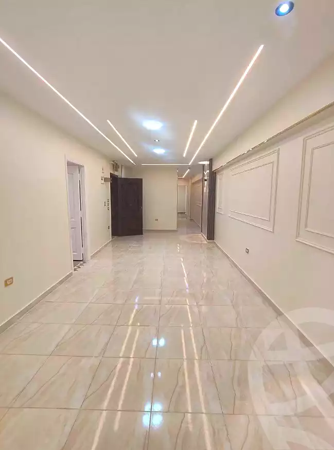 https://aqarmap.com.eg/ar/listing/7048512-for-sale-alexandria-miami-khld-bn-lwlyd