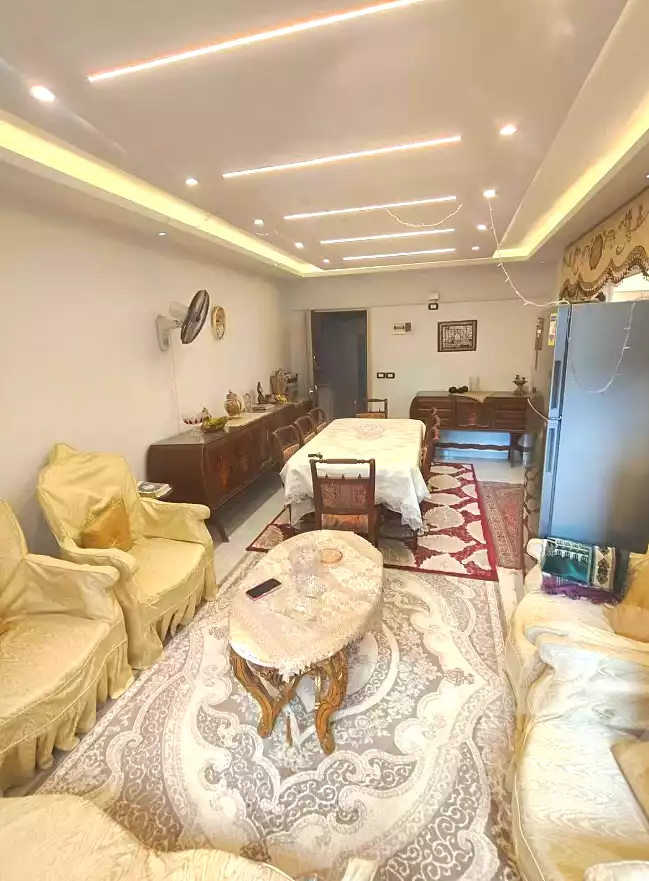 https://aqarmap.com.eg/ar/listing/7048524-for-sale-alexandria-miami-mahmoud-el-isawy-st