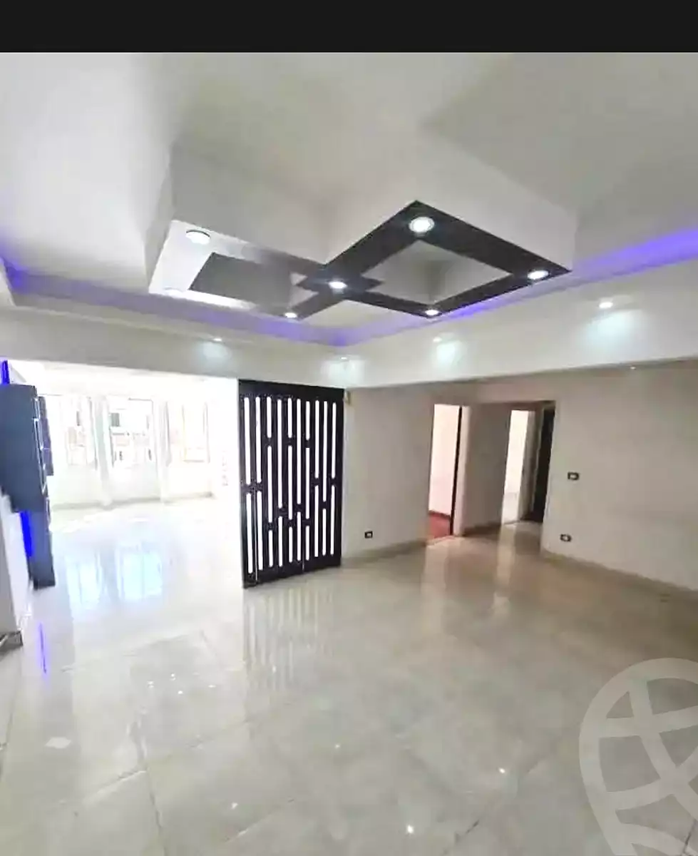 https://aqarmap.com.eg/ar/listing/7048645-for-sale-alexandria-miami-iskandar-ibrahim-st