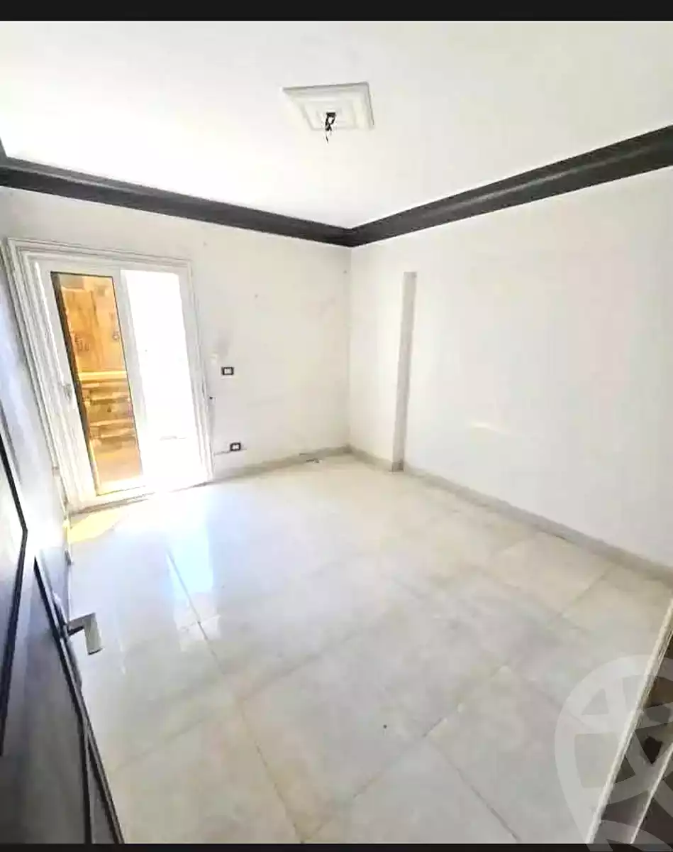 https://aqarmap.com.eg/ar/listing/7048645-for-sale-alexandria-miami-iskandar-ibrahim-st
