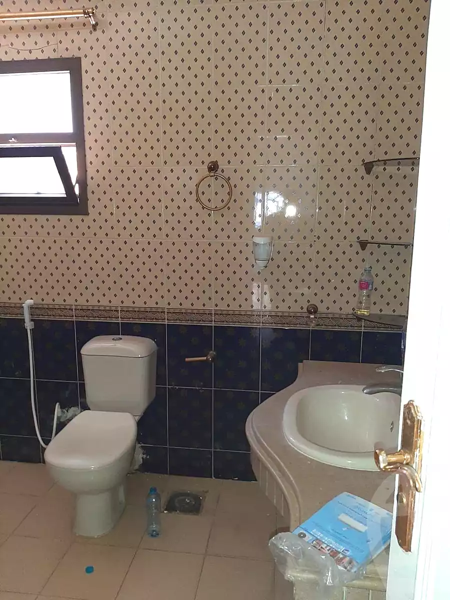 https://aqarmap.com.eg/en/listing/7048735-for-sale-cairo-dokki-mohey-el-din-abo-el-ezz