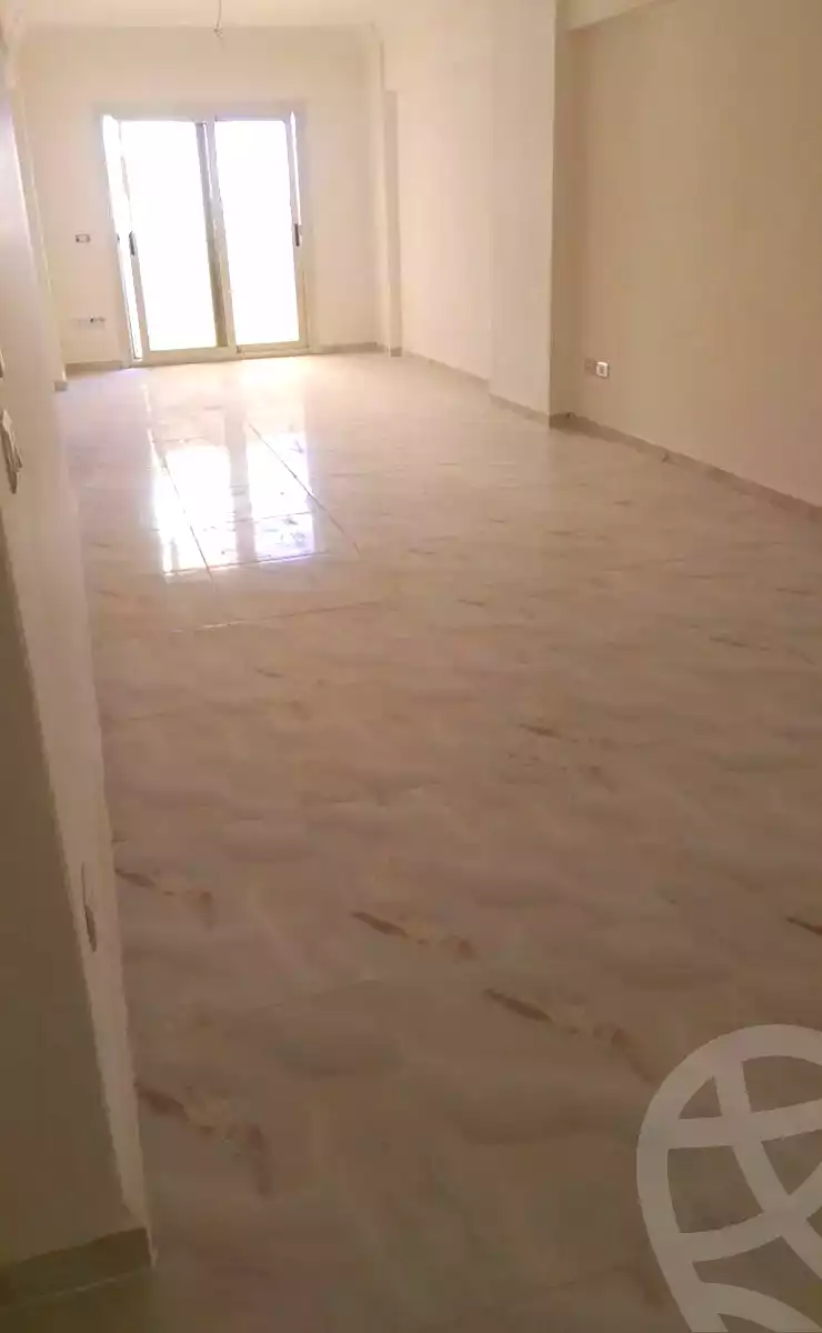 https://aqarmap.com.eg/ar/listing/7048816-for-sale-alexandria-el-montazah-el-malek-st