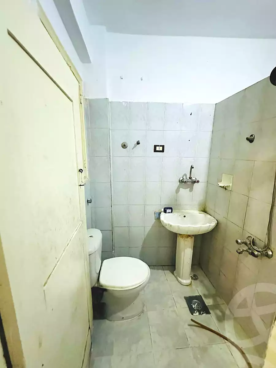 https://aqarmap.com.eg/ar/listing/7042523-for-sale-alexandria-lsywf-el-falki