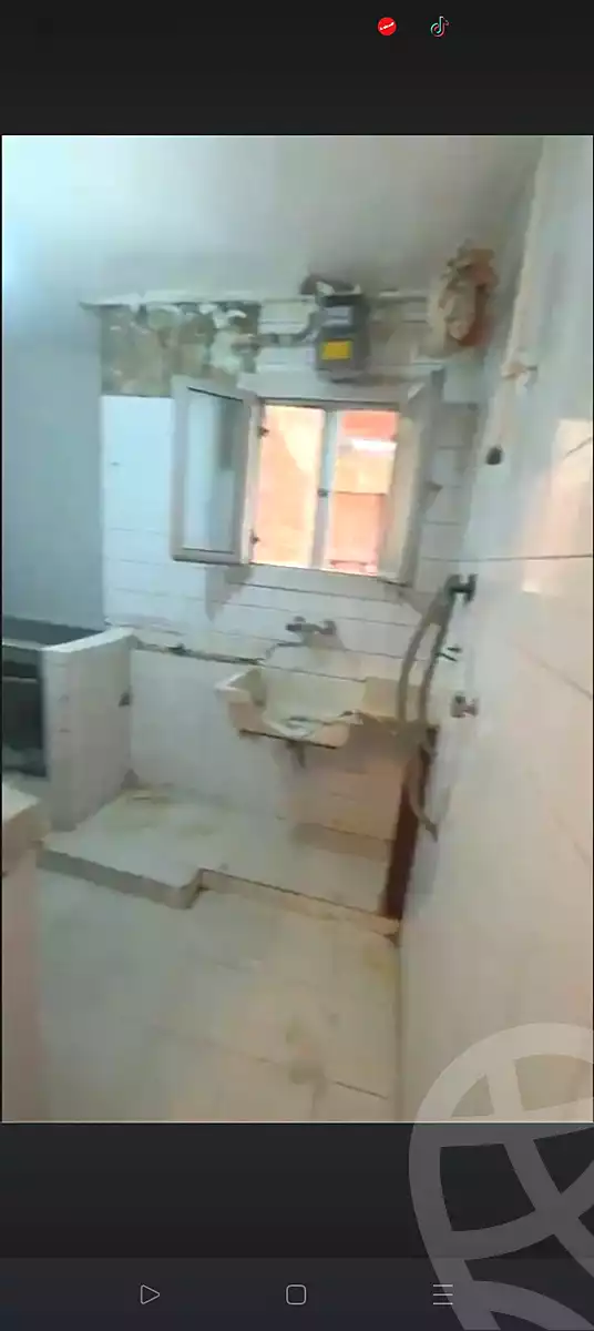 https://aqarmap.com.eg/ar/listing/7049467-for-sale-alexandria-al-agamy-el-hanouvel-el-salam-st