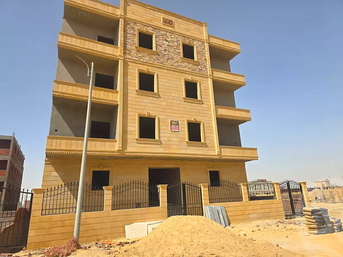 https://aqarmap.com.eg/en/listing/7049558-for-sale-cairo-badr-city-hai-el-ashgar-featured-neighborhood-bait-el-watan