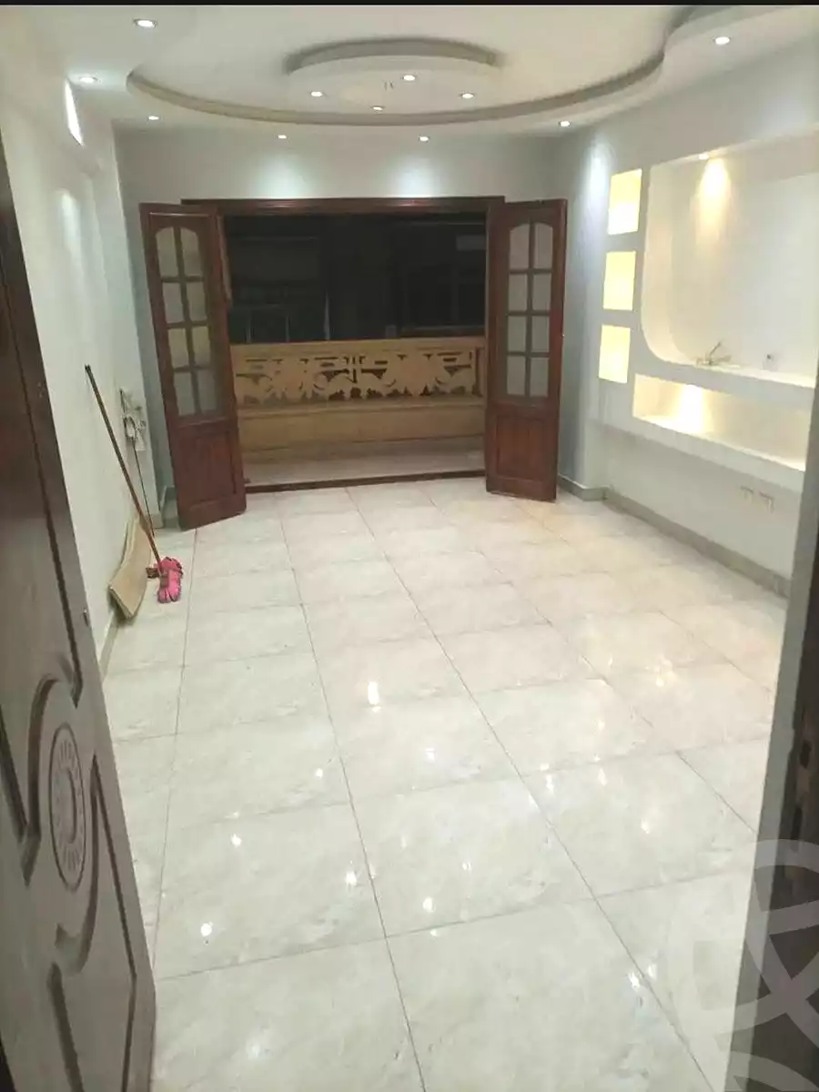 https://aqarmap.com.eg/en/listing/7049603-for-sale-alexandria-sydy-bshr-sydy-bshr-qbly-cairo-st