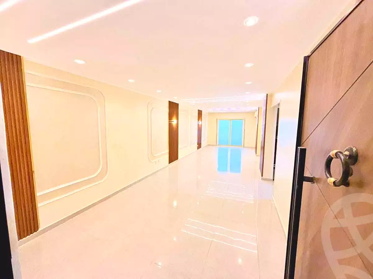 https://aqarmap.com.eg/ar/listing/7049616-for-sale-alexandria-miami-45-street