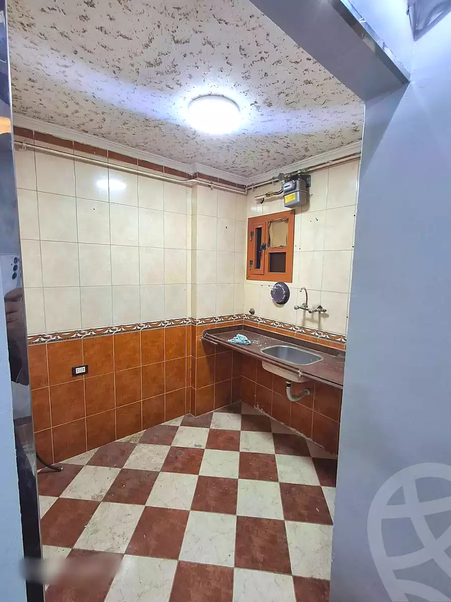 https://aqarmap.com.eg/ar/listing/7050104-for-sale-alexandria-lsywf-el-falki