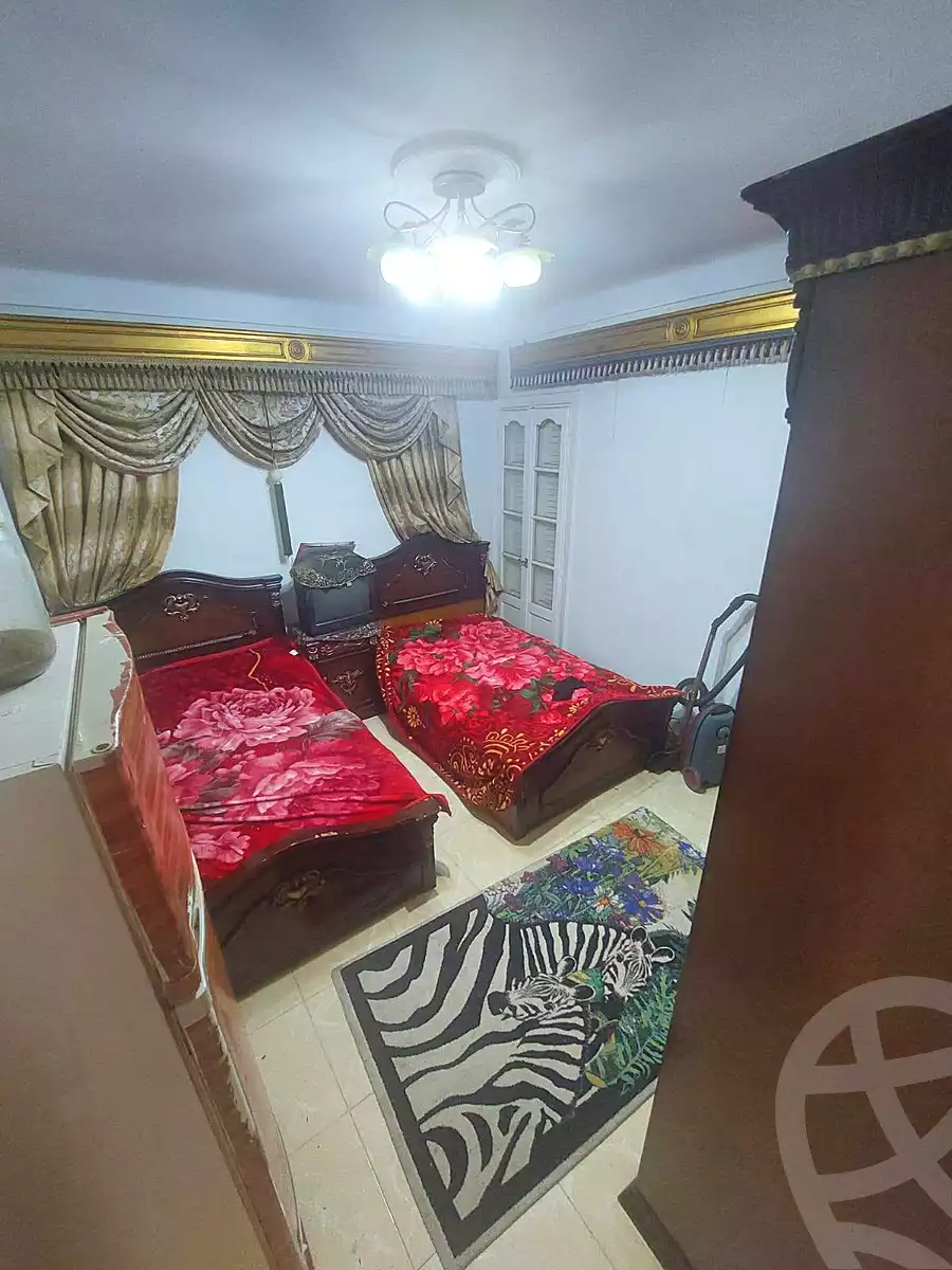 https://aqarmap.com.eg/ar/listing/7050234-for-sale-alexandria-sydy-bshr-sydy-bshr-bhry-shr-mhmwd-l-yswy