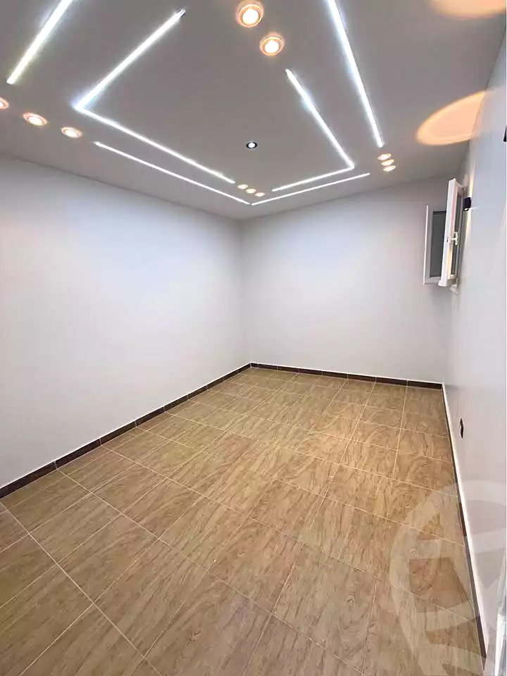 https://aqarmap.com.eg/en/listing/7050269-for-sale-alexandria-el-asafra-l-sfr-bhry