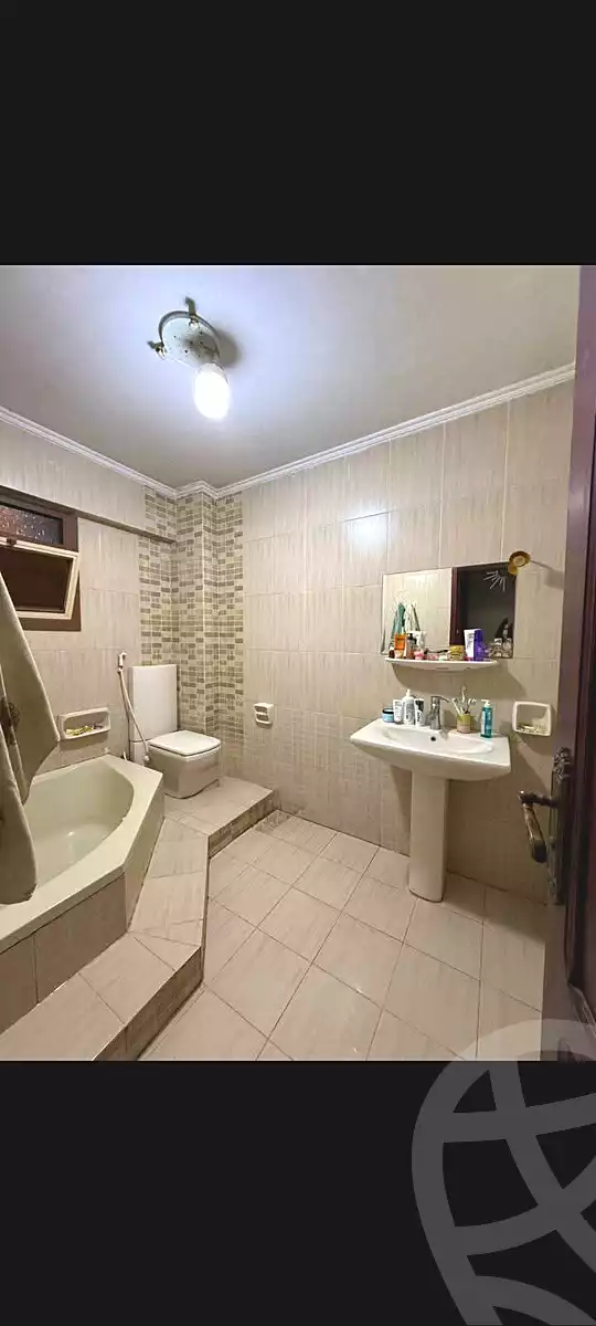 https://aqarmap.com.eg/en/listing/7050768-for-sale-alexandria-fyktwry-el-galaa-st