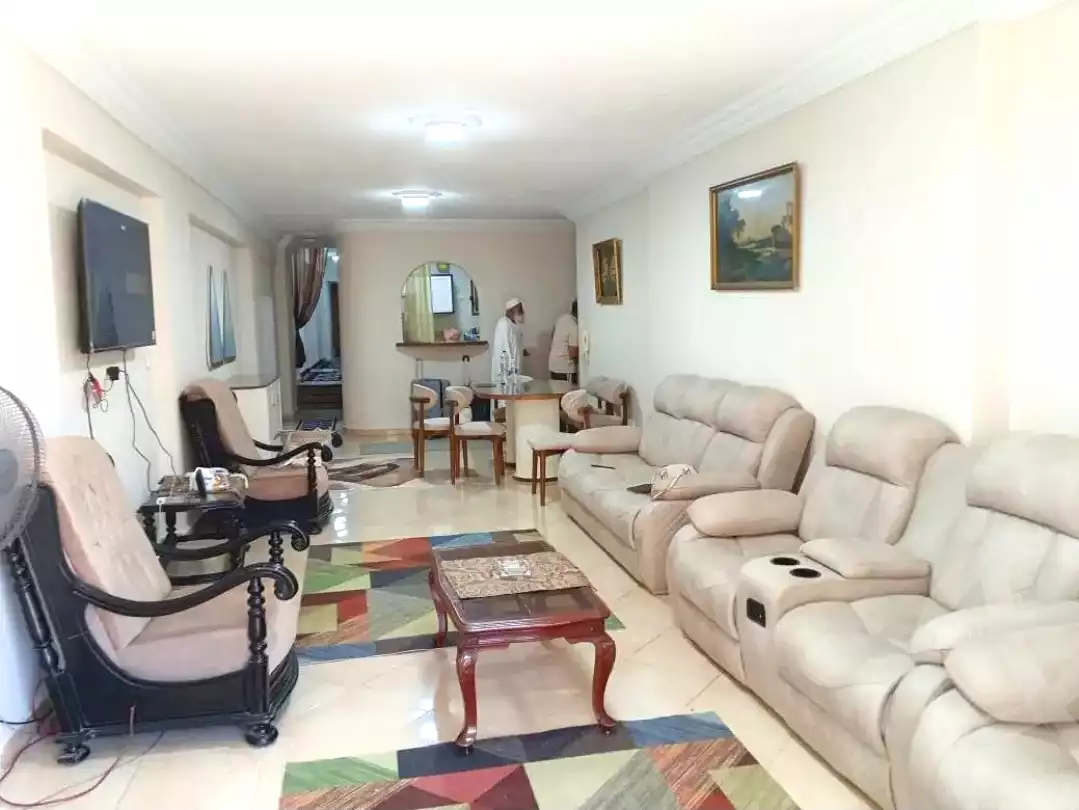 https://aqarmap.com.eg/ar/listing/7051015-for-rent-alexandria-sydy-bshr-sydy-bshr-bhry-khalil-hamada-st