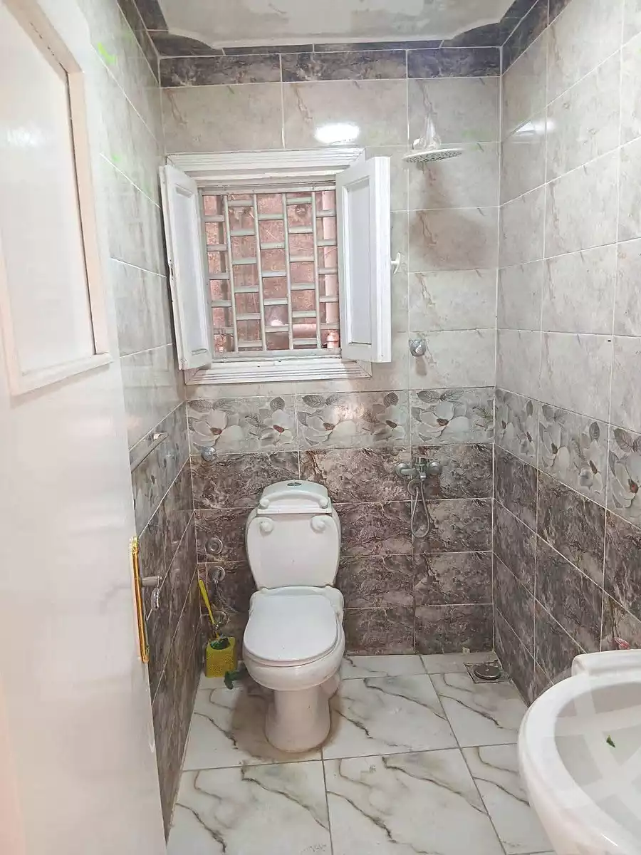 https://aqarmap.com.eg/ar/listing/7051361-for-sale-alexandria-al-agamy-lbytsh-al-andalous-wa-al-hgaz-st