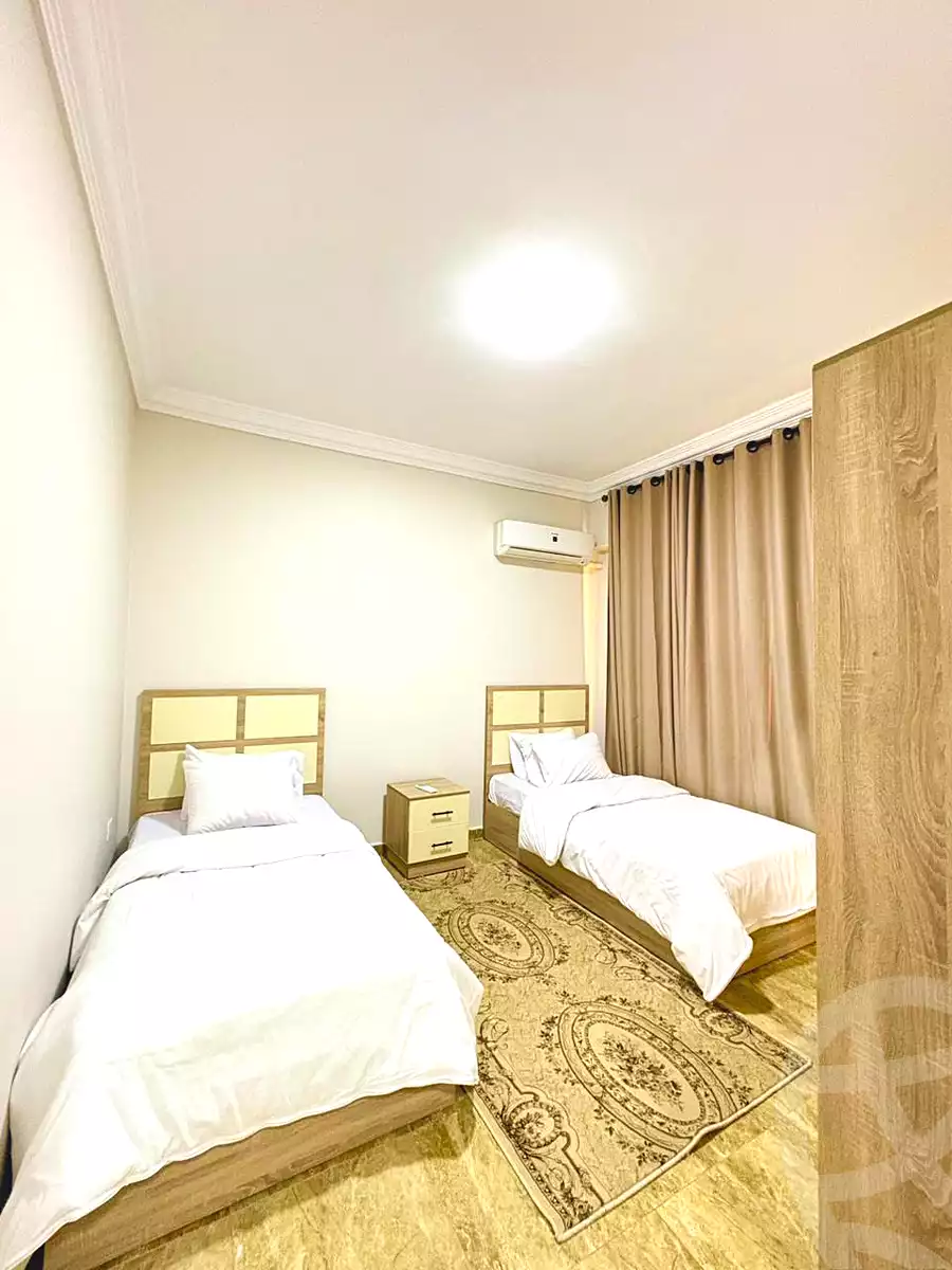 https://aqarmap.com.eg/ar/listing/6663137-for-rent-cairo-new-cairo-compounds-el-mostashareen-compound